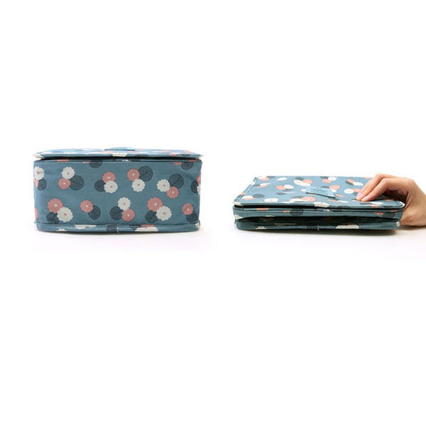Multifunction Case Portable Travel Makeup Cosmetic Bag Cute Daisies Cosmetic Bag Organizer Blue