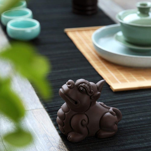 Chinese Yixing Zisha Tea Pet - Handmade Gongfu Purple Tea pet Accessories Kung Fu Tea Tray Decoration, Ceramic Teapots Tea Set,A for Tea Lovers (Brave Troops)