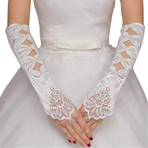 Elegant Hollow Out Satin Wedding Gloves White Floral Lace Gloves Rhinestone Long Mitten for Bride