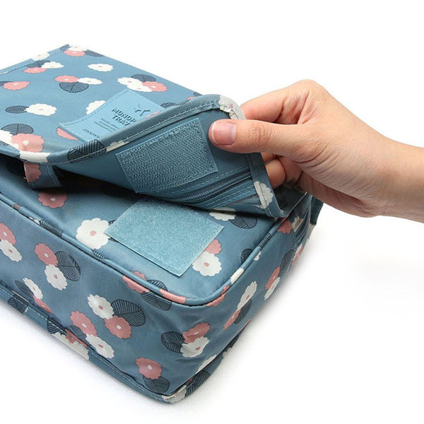 Multifunction Case Portable Travel Makeup Cosmetic Bag Cute Daisies Cosmetic Bag Organizer Blue